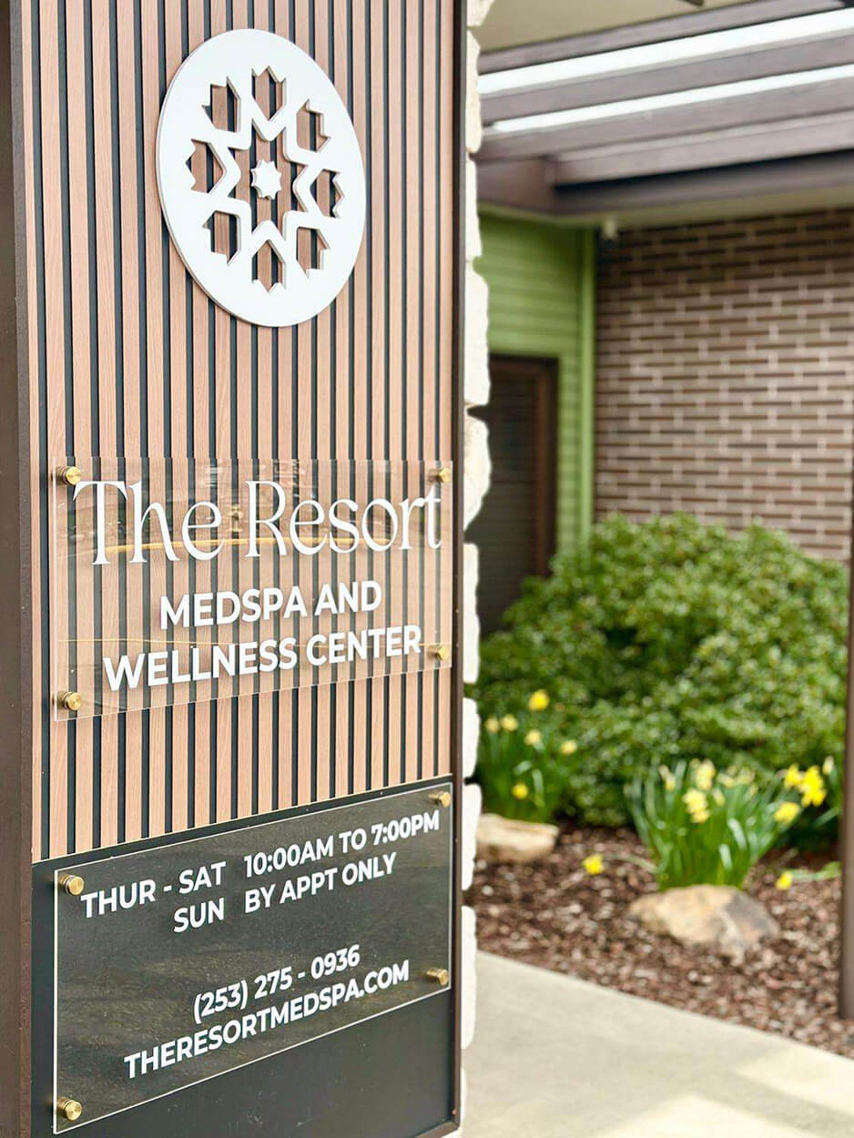 entrance-of-the-resort-medspa-in-auburn-wa-2